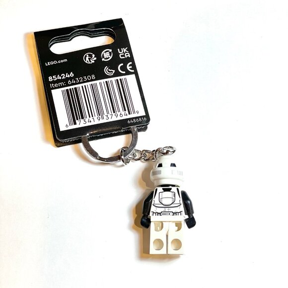 New LEGO 854246 Star Wars Scout Trooper Minifigure Keychain NWT in Hand - Picture 3 of 9